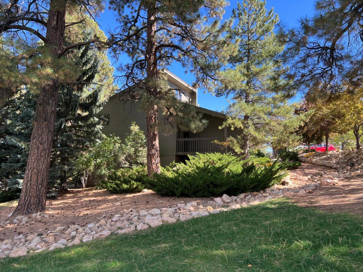 Cozy 1 Bdr Condo In The Country Club! Flagstaff Exterior photo