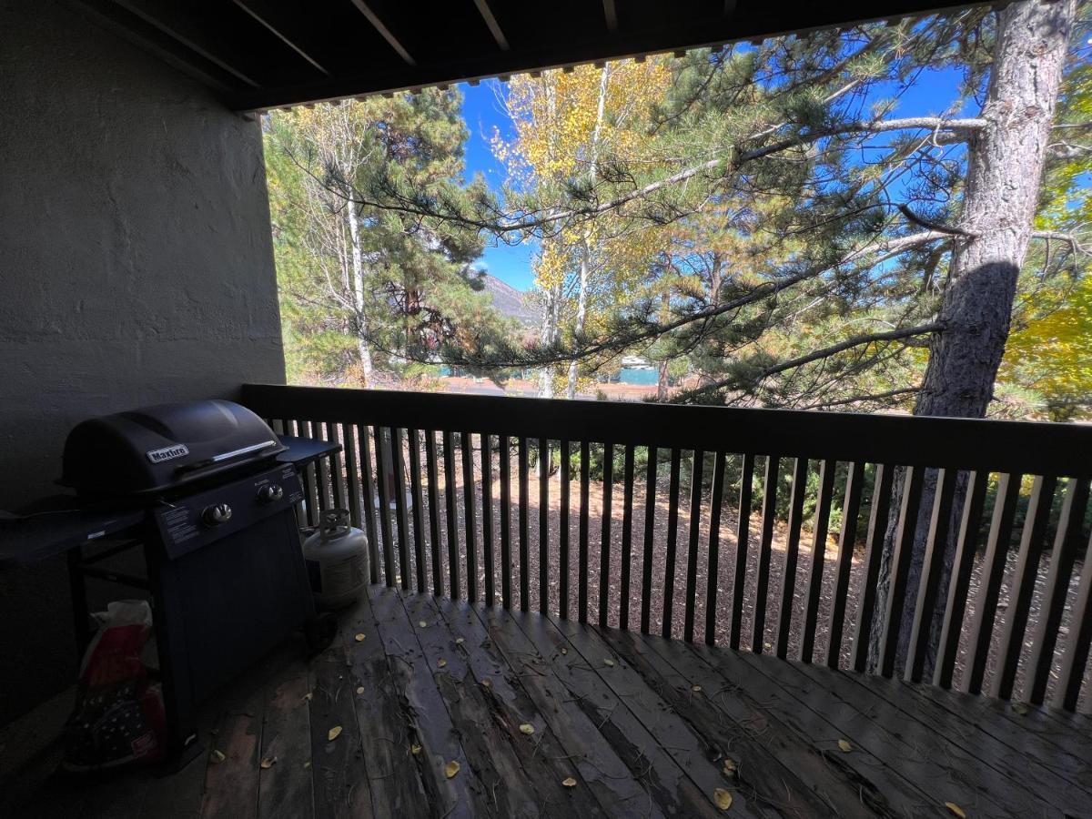 Cozy 1 Bdr Condo In The Country Club! Flagstaff Exterior photo